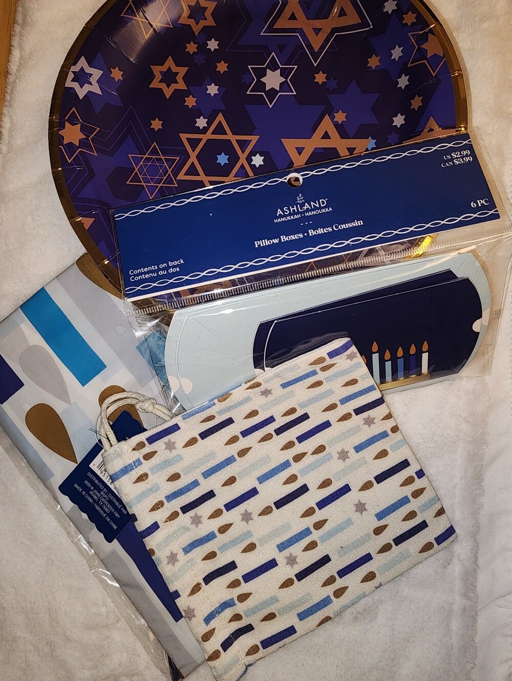 6 Items Ashland Navy, Light Blue & Gold Hanukkah